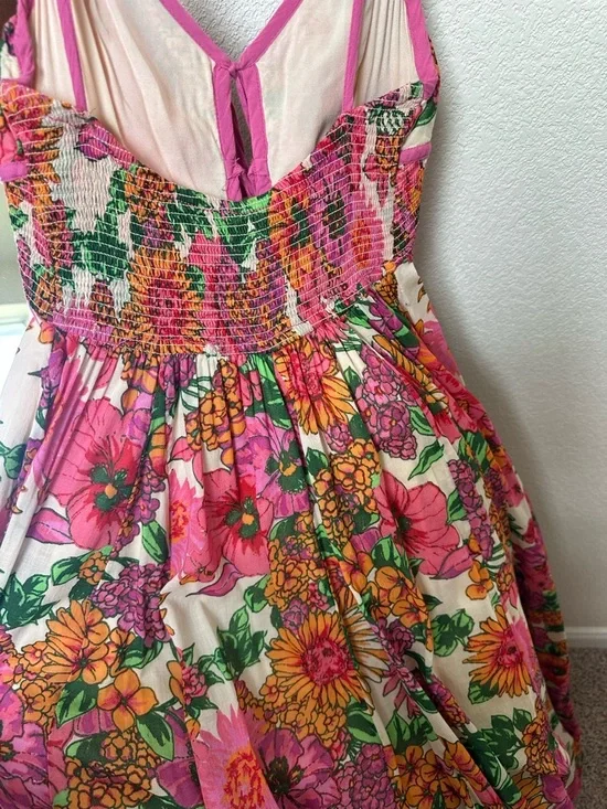 Free People dreamweaver Pink Floral Maxi Dress with Strappy V-Neck - Picture 3 of 5